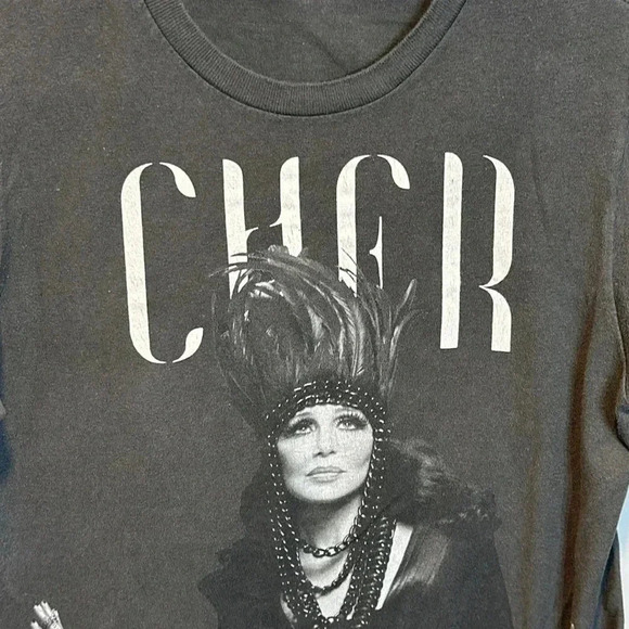 2014 CHER Tour concert official tshirt unisex small, short sleeve, tultex brand - Picture 3 of 6
